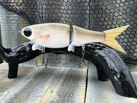 SOARDBAITS 7” SB SHAD RESIN GLIDE BAIT! 2.5 oz slow/medium sink!