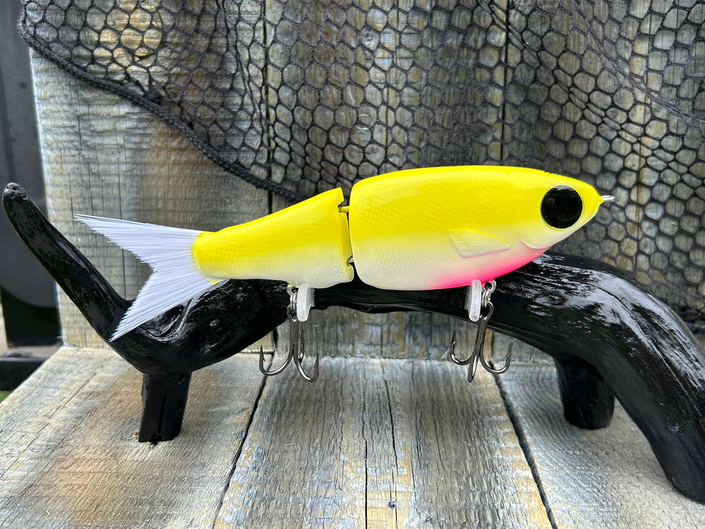SOARDBAITS 7” SB SHAD RESIN GLIDE BAIT! 2.5 oz slow/medium sink!