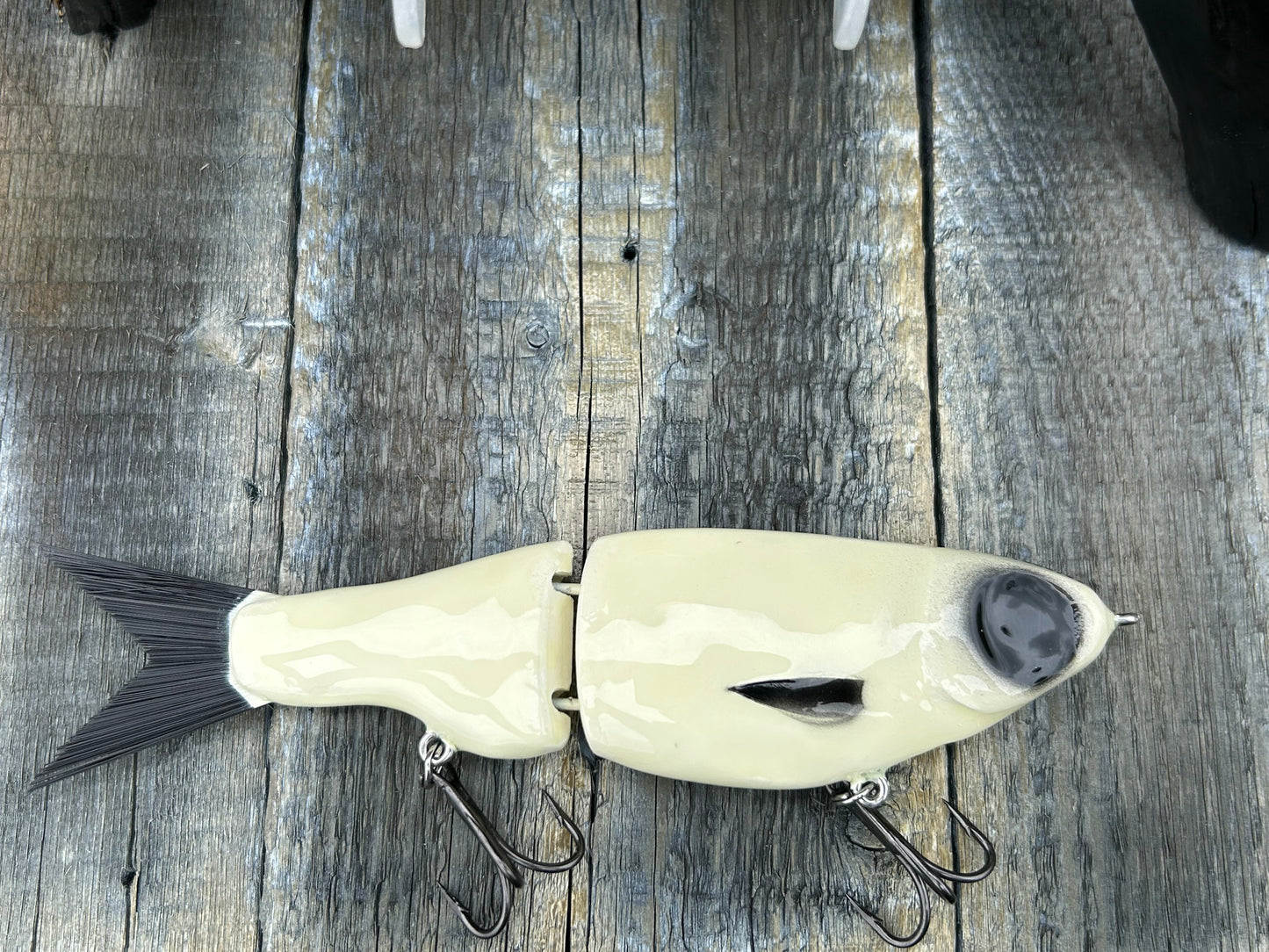 SOARDBAITS 7.5” SB SHAD SLIM RESIN GLIDE BAIT! 2.0 oz slow sink!