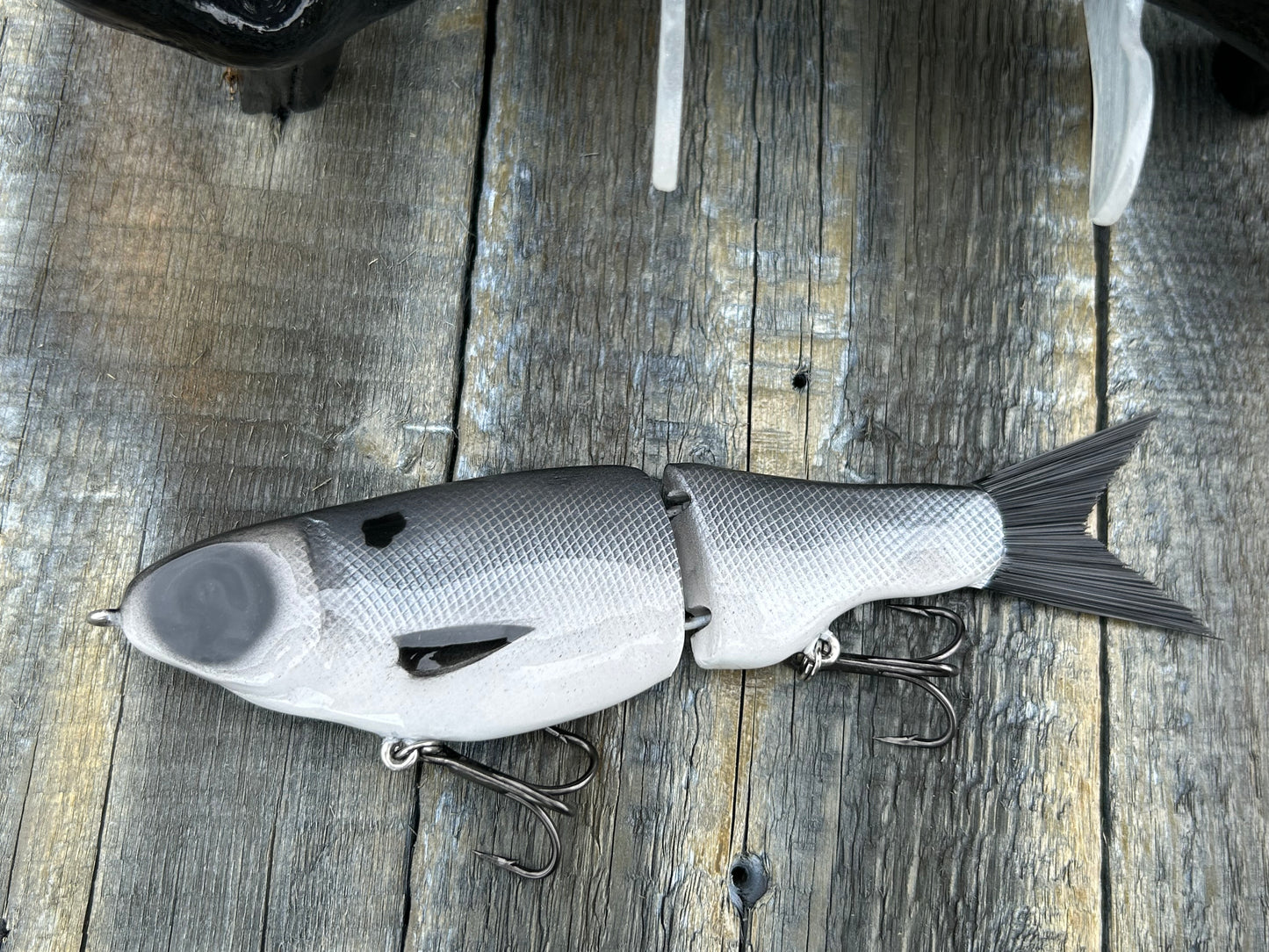 SOARDBAITS 7.5” SB SHAD SLIM RESIN GLIDE BAIT! 2.0 oz slow sink!