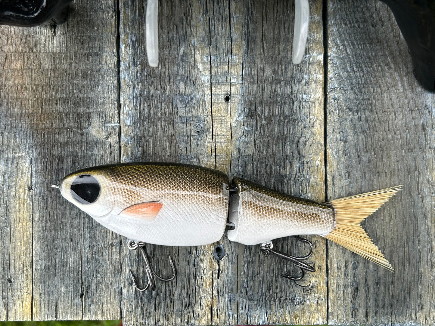 SOARDBAITS 7” SB SHAD RESIN GLIDE BAIT! 2.5 oz slow/medium sink!