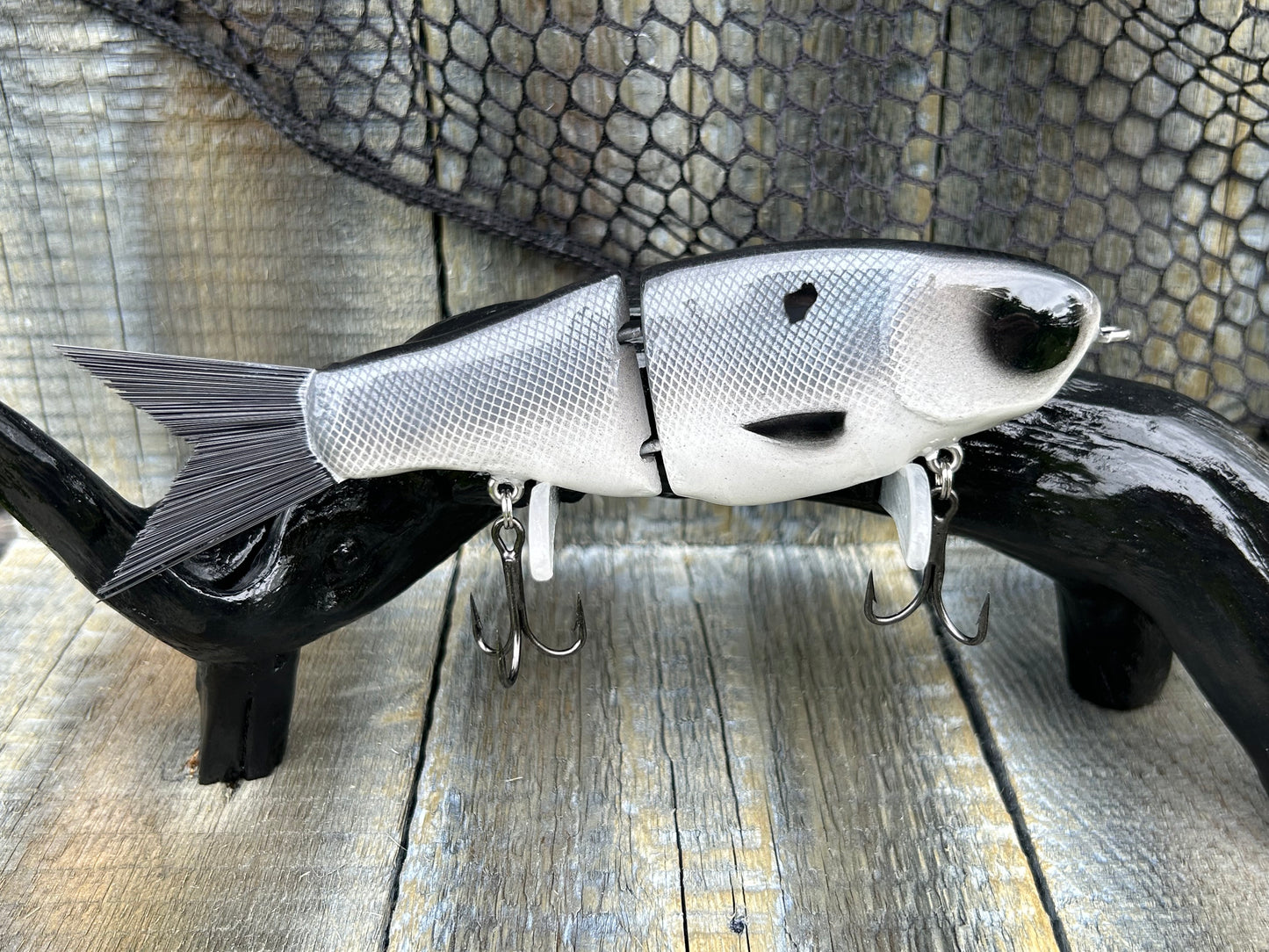 SOARDBAITS 6.75” SB SHAD MINI RESIN GLIDE BAIT! 1.9 oz slow sink!