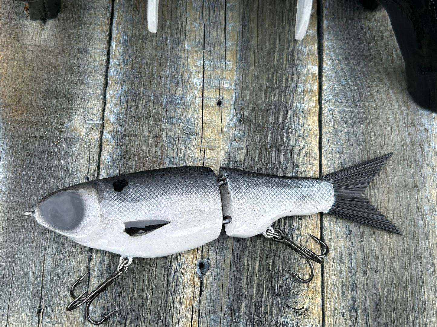 SOARDBAITS 7.5” SB SHAD SLIM RESIN GLIDE BAIT! 2.0 oz slow sink!