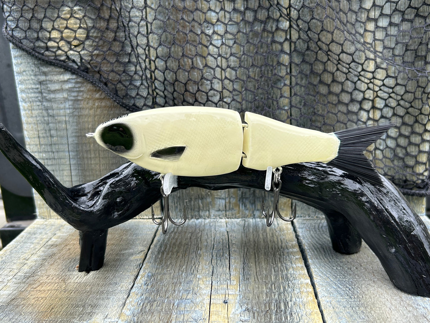 SOARDBAITS 7” SB SHAD RESIN GLIDE BAIT! 2.5 oz slow/medium sink!