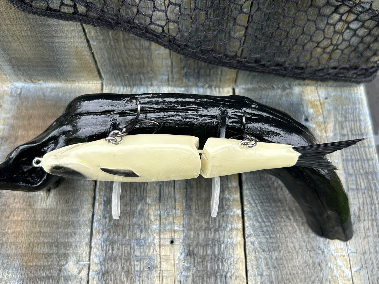 SOARDBAITS 7” SB SHAD RESIN GLIDE BAIT! 2.5 oz slow/medium sink!
