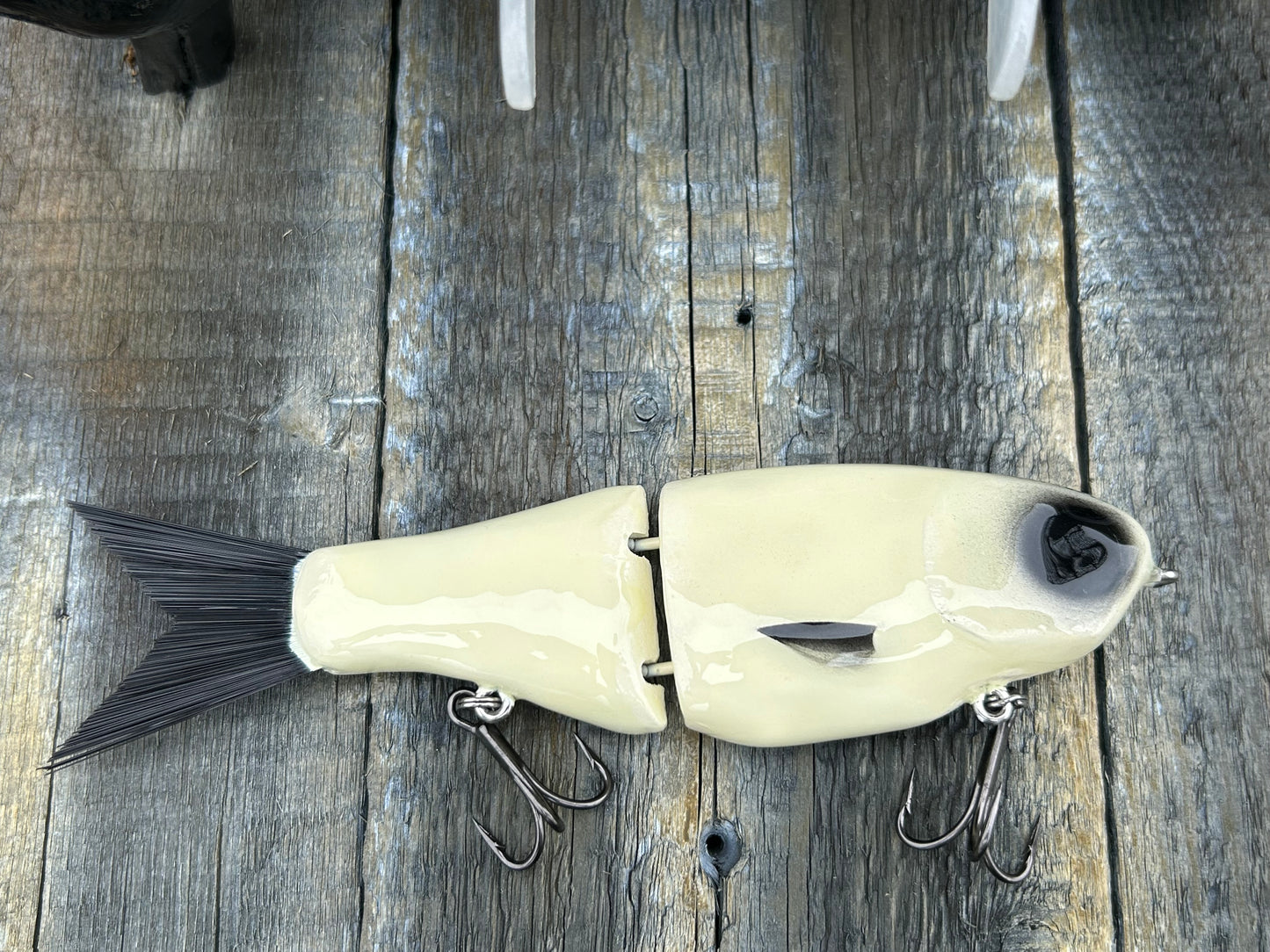 SOARDBAITS 6.75” SB SHAD MINI RESIN GLIDE BAIT! 1.9 oz slow sink!