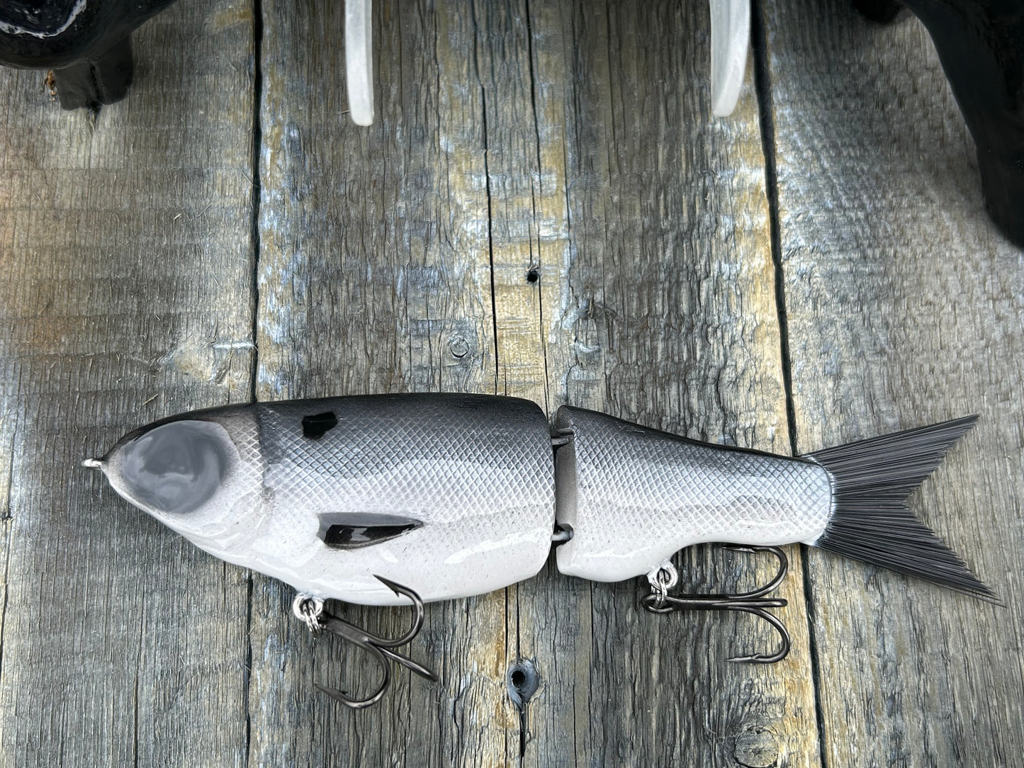 SOARDBAITS 7.5” SB SHAD SLIM RESIN GLIDE BAIT! 2.0 oz slow sink!