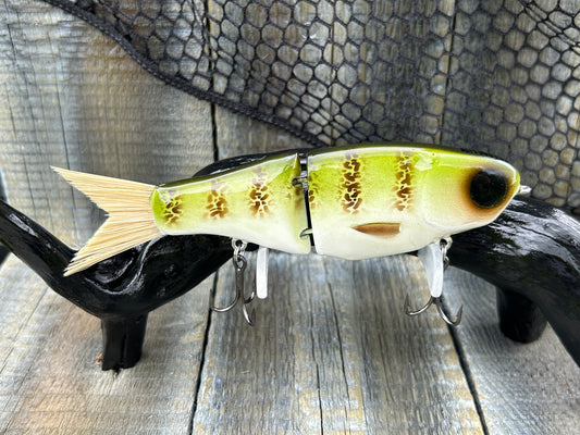 SOARDBAITS 6.75” SB SHAD MINI RESIN GLIDE BAIT! 1.9 oz slow sink!