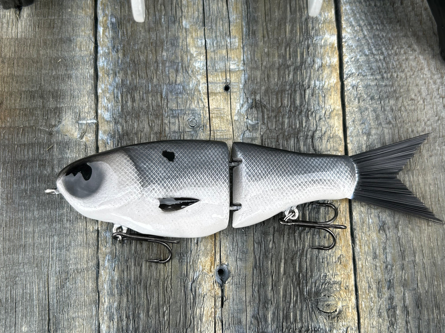 SOARDBAITS 6.75” SB SHAD MINI RESIN GLIDE BAIT! 1.9 oz slow sink!