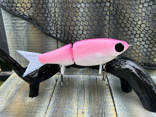 SOARDBAITS 7” SB SHAD RESIN GLIDE BAIT! 2.5 oz slow/medium sink!