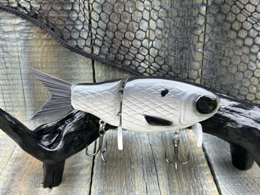 SOARDBAITS 6” SB HATCH RESIN GLIDE BAIT! 1.9 oz slow sink!