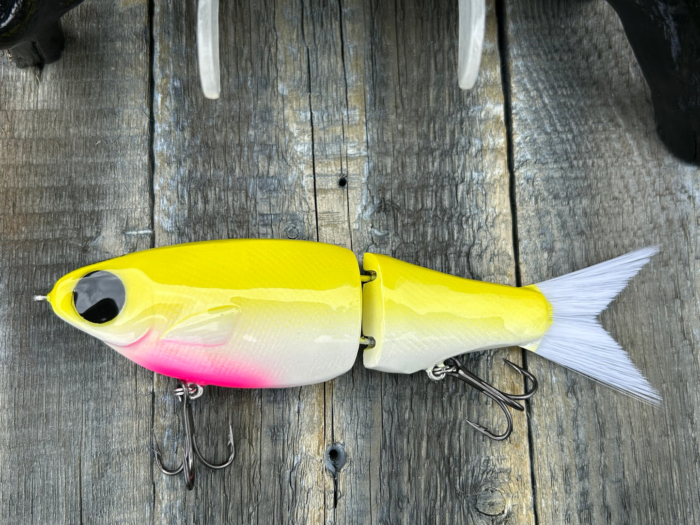 SOARDBAITS 7” SB SHAD RESIN GLIDE BAIT! 2.5 oz slow/medium sink!