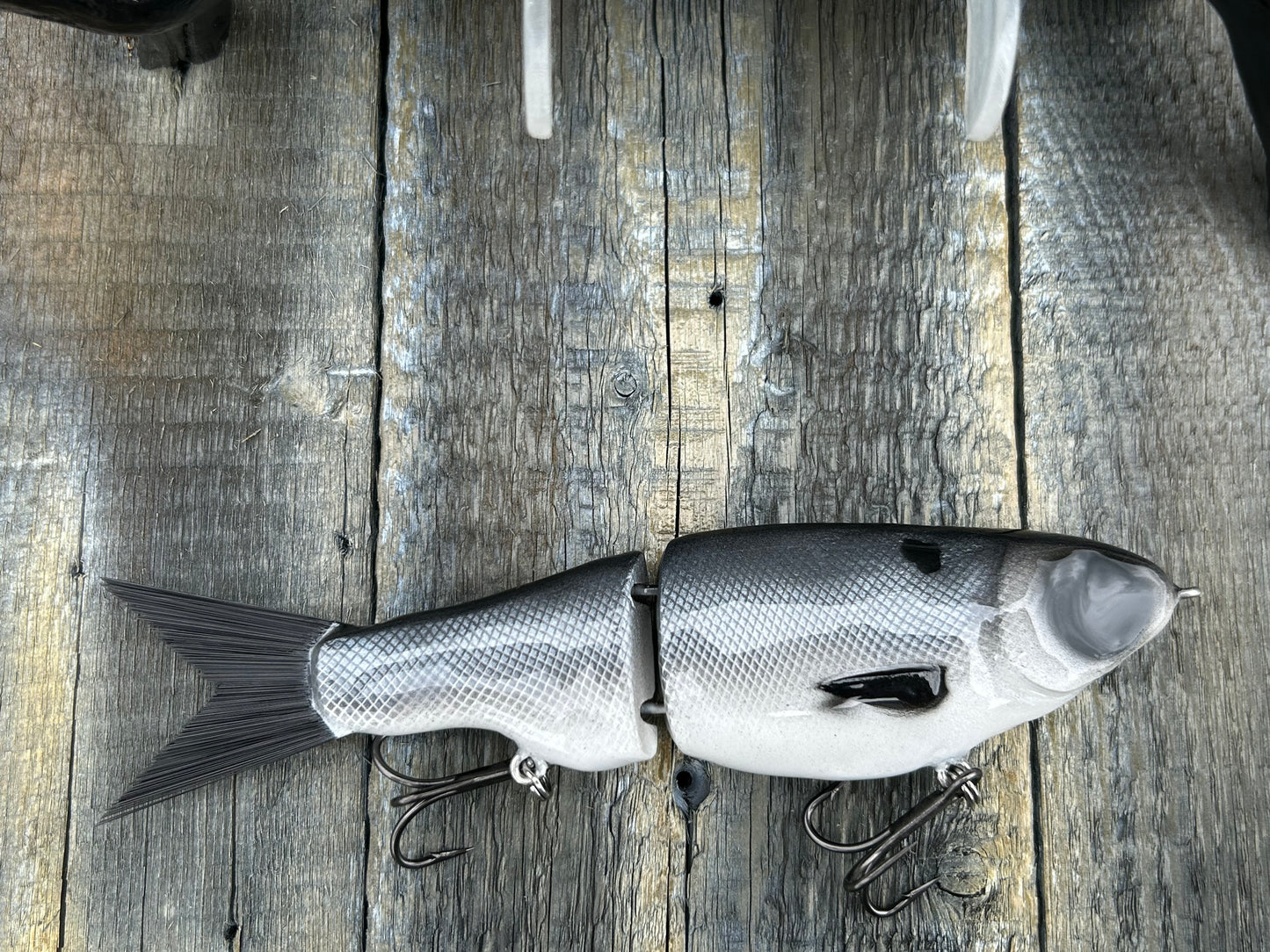 SOARDBAITS 7.5” SB SHAD SLIM RESIN GLIDE BAIT! 2.0 oz slow sink!