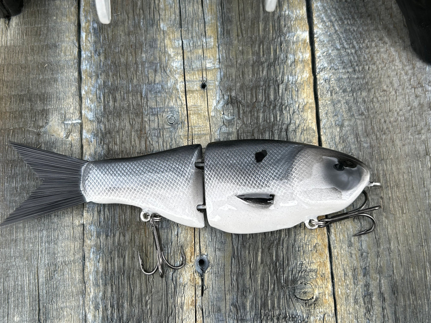 SOARDBAITS 6.75” SB SHAD MINI RESIN GLIDE BAIT! 1.9 oz slow sink!