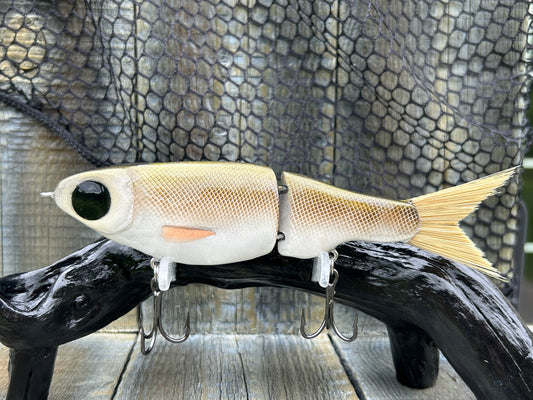SOARDBAITS 7.5” SB SHAD SLIM RESIN GLIDE BAIT! 2.0 oz slow sink!