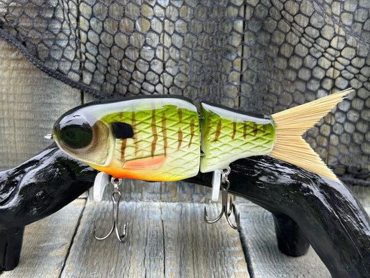 SOARDBAITS 6” SB HATCH RESIN GLIDE BAIT! 1.9 oz slow sink!