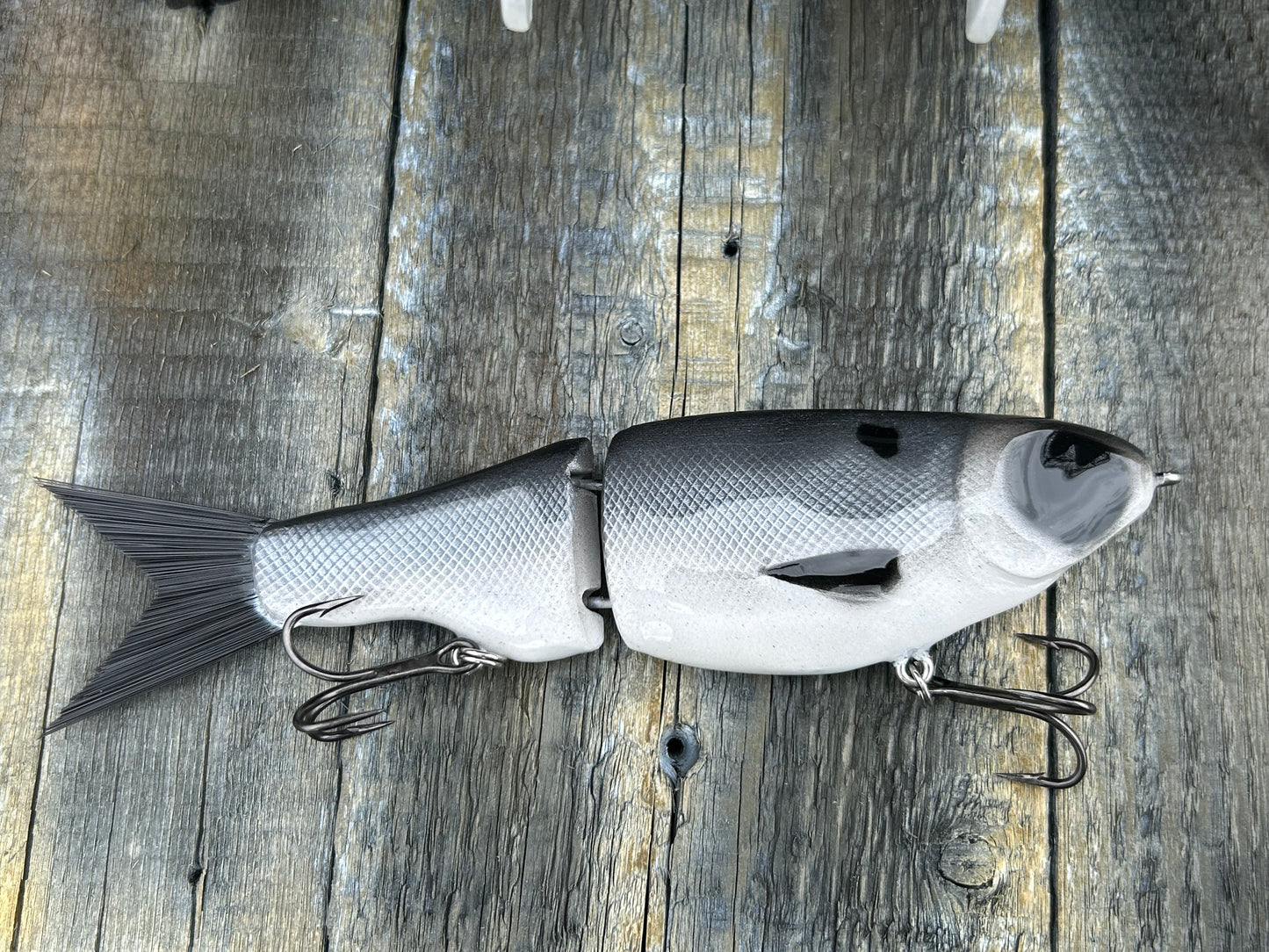 SOARDBAITS 7.5” SB SHAD SLIM RESIN GLIDE BAIT! 2.0 oz slow sink!