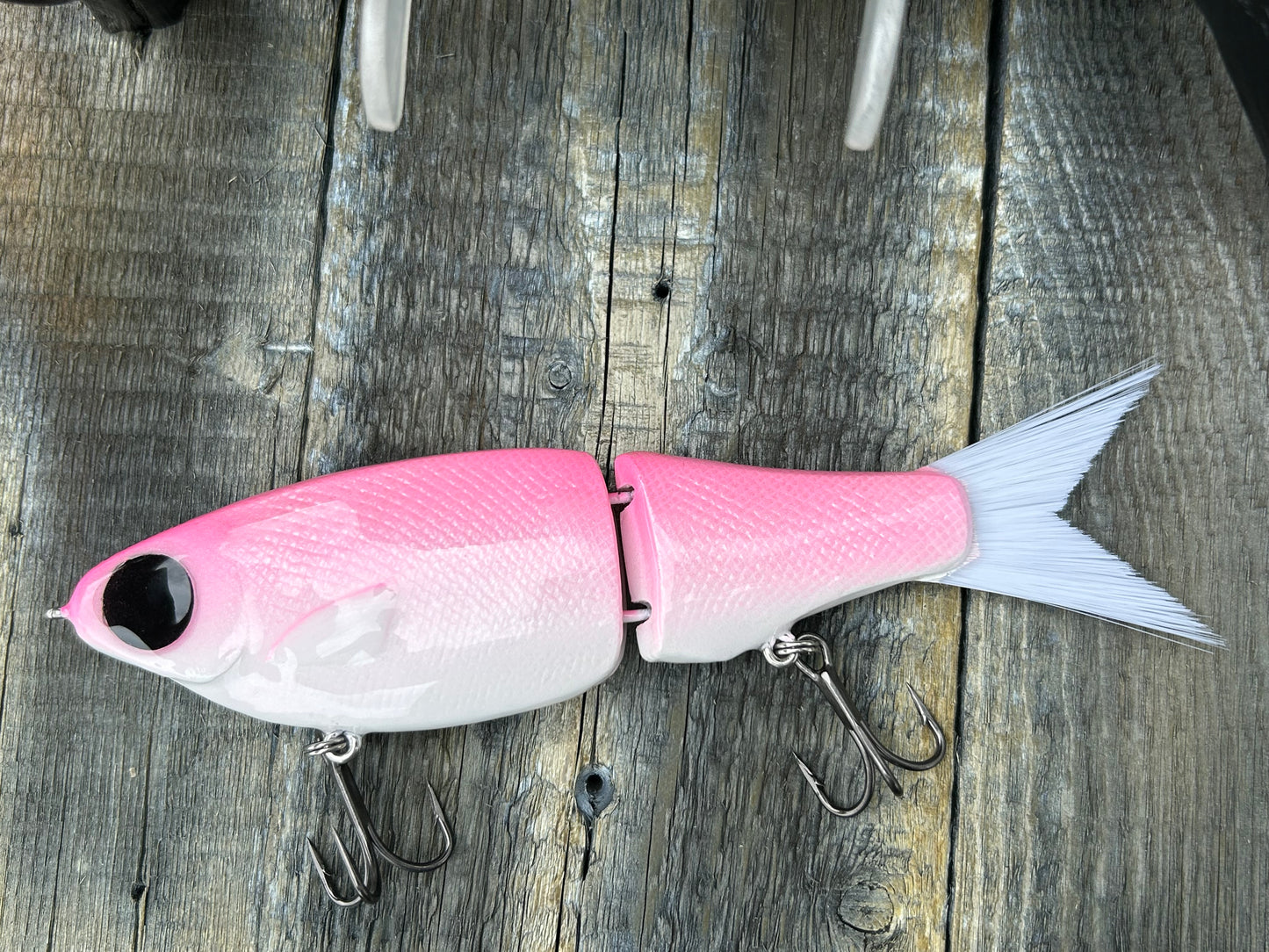 SOARDBAITS 7” SB SHAD RESIN GLIDE BAIT! 2.5 oz slow/medium sink!
