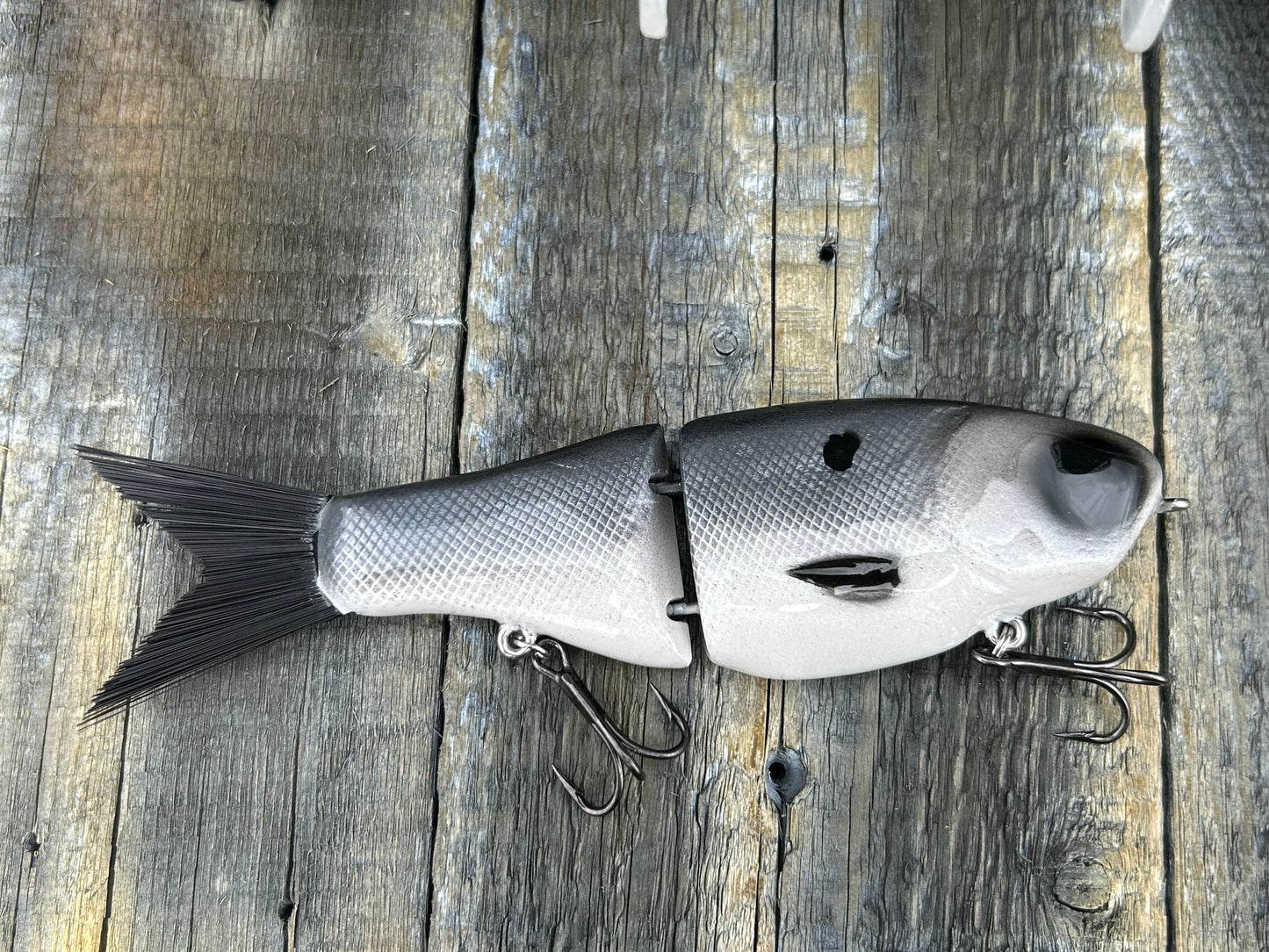 SOARDBAITS 6.75” SB SHAD MINI RESIN GLIDE BAIT! 1.9 oz slow sink!