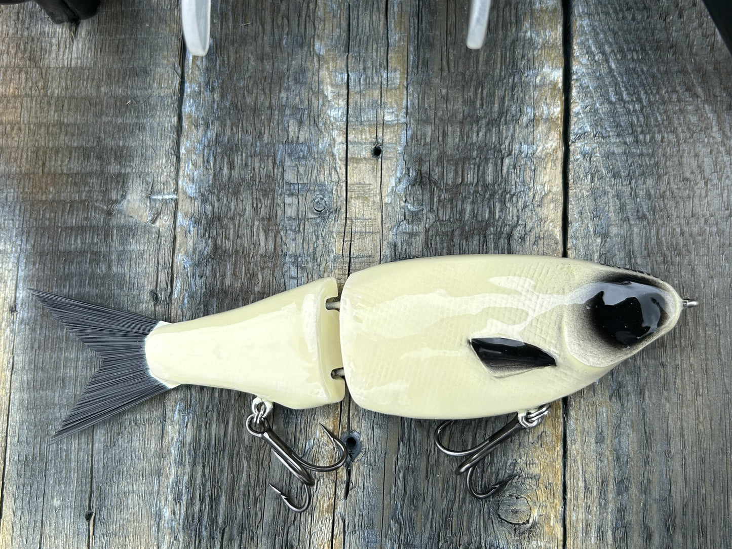 SOARDBAITS 7” SB SHAD RESIN GLIDE BAIT! 2.5 oz slow/medium sink!